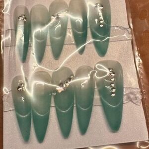Teal Taper Nail Set – Pre-Designed‎ Press-On Glam